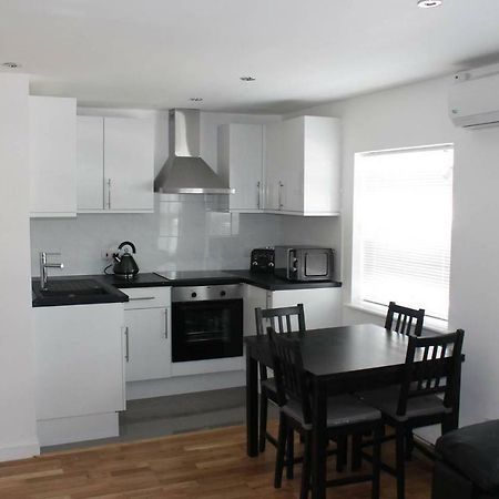 Modern Apartment In Trendy Dalston 伦敦 外观 照片